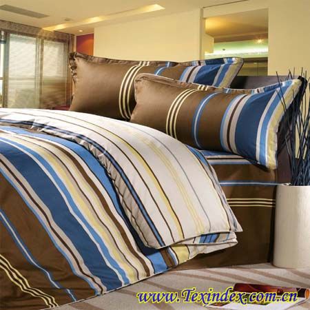 �P�Ҵ�������סŮ���_��