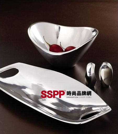 ��ʽ��ܰˮ���бP(p��n)��һ��