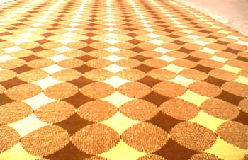 ��Ȼ���|(zh��)�ĵ�̺��ԓ������x