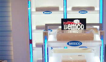 �e��(zhu��n)�u(m��i)��չʾ