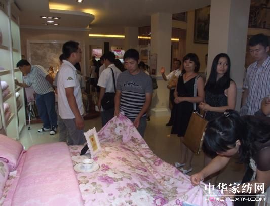 ʥ��u�Ҽ�09�ﶬ��Ʒ�l(f��)����(hu�� )�e�k