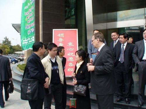 ȫ��l(f��)����ͨ�Ҽ���ౣ�o��r�Ĉ��