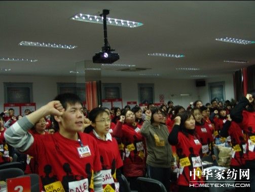 ��׷���г�Խ����׿Խ��͑׃