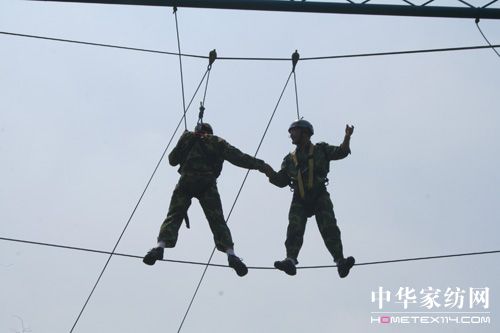 �����������۟��F�