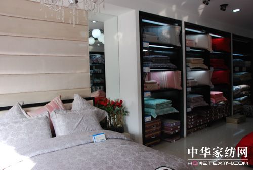 ʩ�Z�ĵ��_(k��i)�I(y��)�Aʾ�������Č��D��