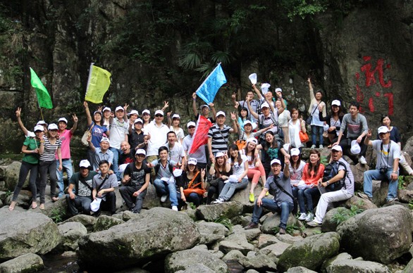 �������M(j��n)���Ӊ�(m��ng)�R�F���չһ����Ӗ�I(y��ng)֮������{��