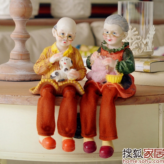 20��С�YŮ犐�(��i)�ļҾ���Ʒ���p(��)