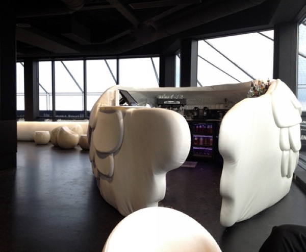 �����B(ni��o)�����η����������B(ni��o)���ư�