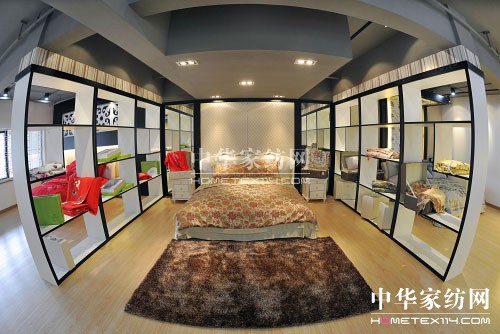 �K�ݽz�����Ҽ��T(m��n)��չʾ