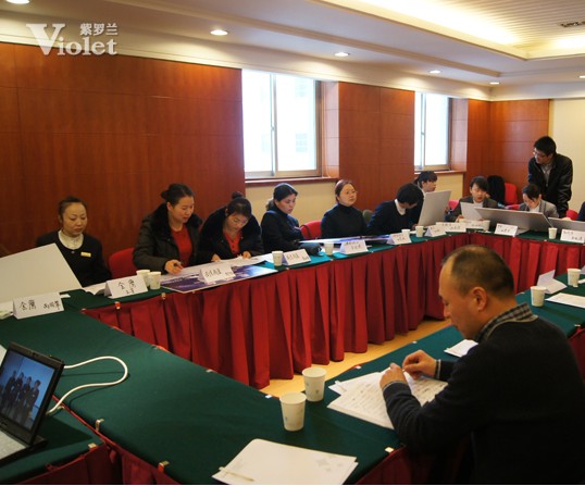 ���_�m��ֱ�I(y��ng)��˾��Ӣ�T(m��n)��pkِ�e��