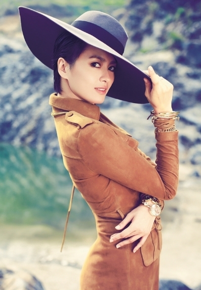 ��ԁ����ELLE�s־�������[Ħ��Ů��