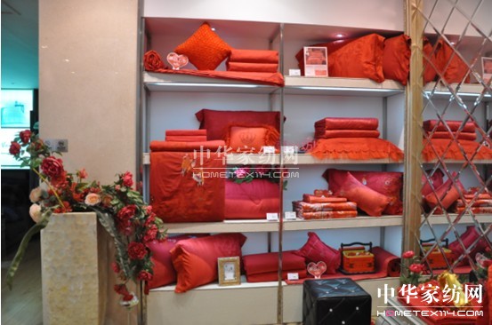 2013����ļ��ȠI(y��ng)�N(xi��o)����м���������Ӗ