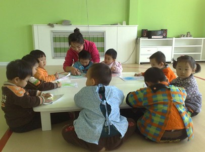 21���Ϻ��B�i����չ��(hu�� )���I(l��ng)��(chu��ng  )�I(y��)֮��