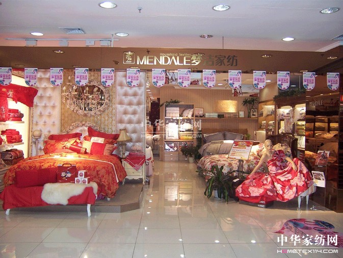 ��(m��ng)���Ҽ��½�˯���о����Č�(sh��)�F���Ժ���