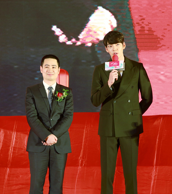 ������չ��ů�С��������ˮ�ǼҼ���ů����