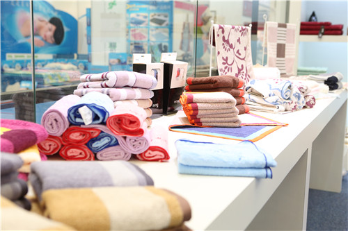 �³��B(t��i)�����Ҽ����c(di��n)���ڴ���