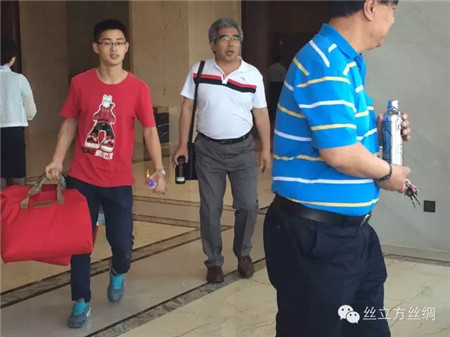 �z�����������ΘI(y��)���ɞ��ِΨһ��Ʒٝ����