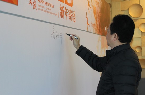 �ûʼ��F���R�´�������Z(y��)���(d��ng)�A�M(m��n)��Ļ