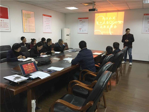 �L(ch��ng)����˾���ļ�΢̎�������c(di��n)�΄�(chu��ng  )Ч