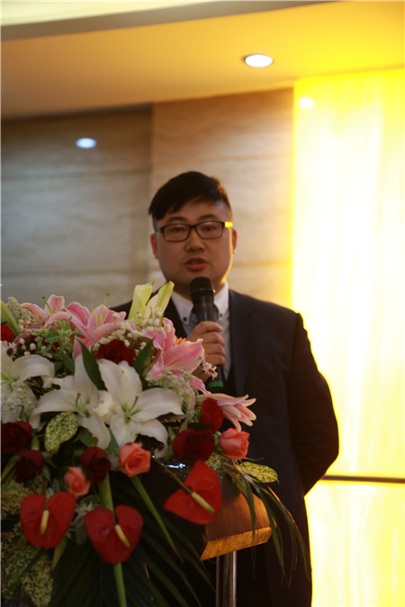 ESTEEM��ͥ�Ҽ�2016�ﶬ��Ʒ�l(f��)����(hu�� )�A�M(m��n)���_(k��i)