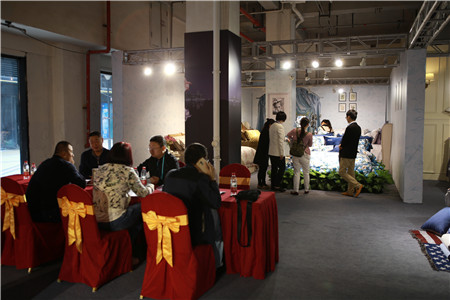 ESTEEM��ͥ�Ҽ�2016�ﶬ��Ʒ�l(f��)����(hu�� )�A�M(m��n)���_(k��i)