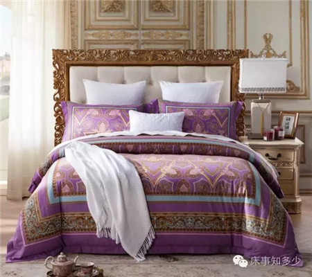 ����Ҽ���һ��ɫ����(l��i)�����ζ���ħ����