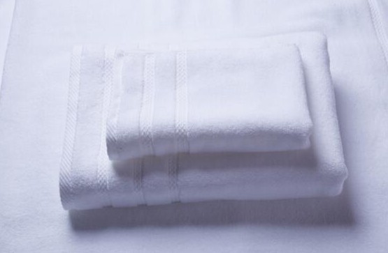 ��ԡ����Ƶ�Ĵ�����ë����ԡ���ʲô���ǰ�ɫ����