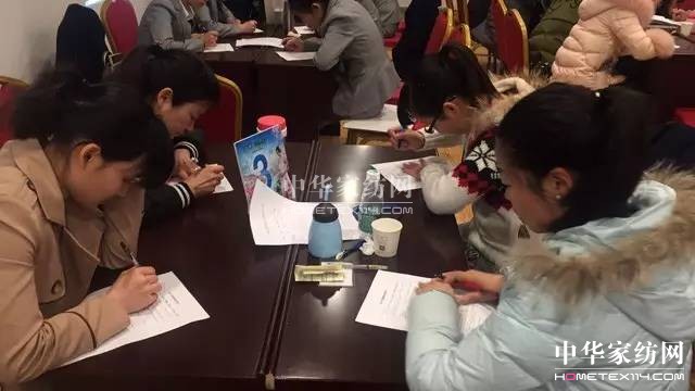 �R�����������\�����x����