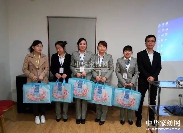 �R�����������\�����x����