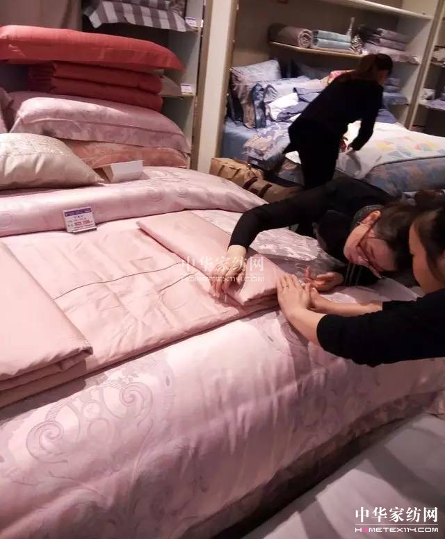 �Pʢ�Ҽ�����������Ӣ�R����ɽ�������@��������