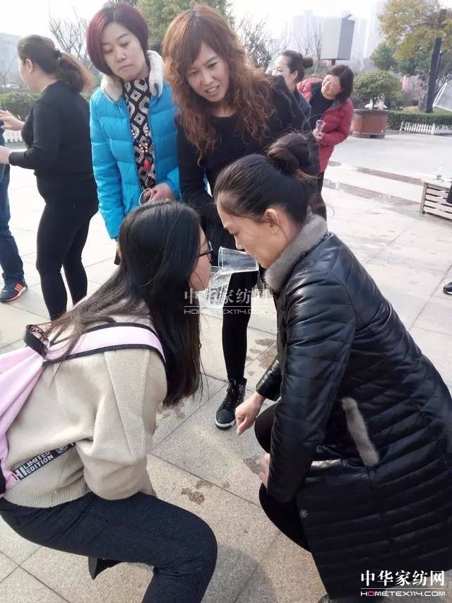 �Pʢ�Ҽ�����Ӣ���������f��Փ�������l(shu��)��Ӣ����