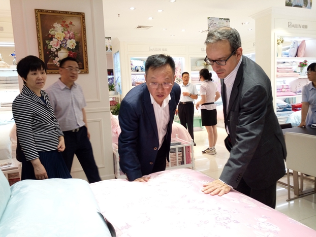 ���H��(li��n)�ؕ�(sh��)�L(ch��ng)�����Յ��^(gu��n)���캣�T(m��n)���I(y��)�@�^