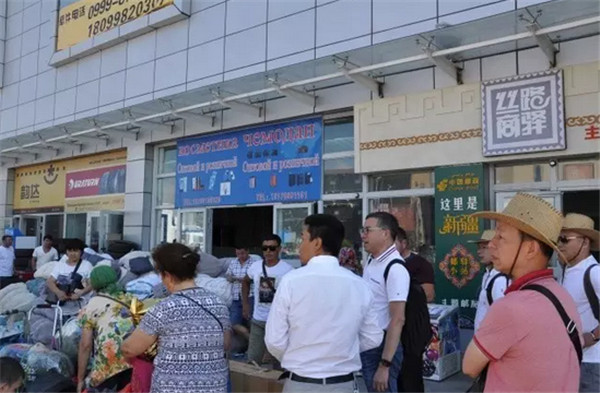 �ຼ�Ҽ�����(zh��)��һ��һ·�����M(j��n)�½�֮������˹վ