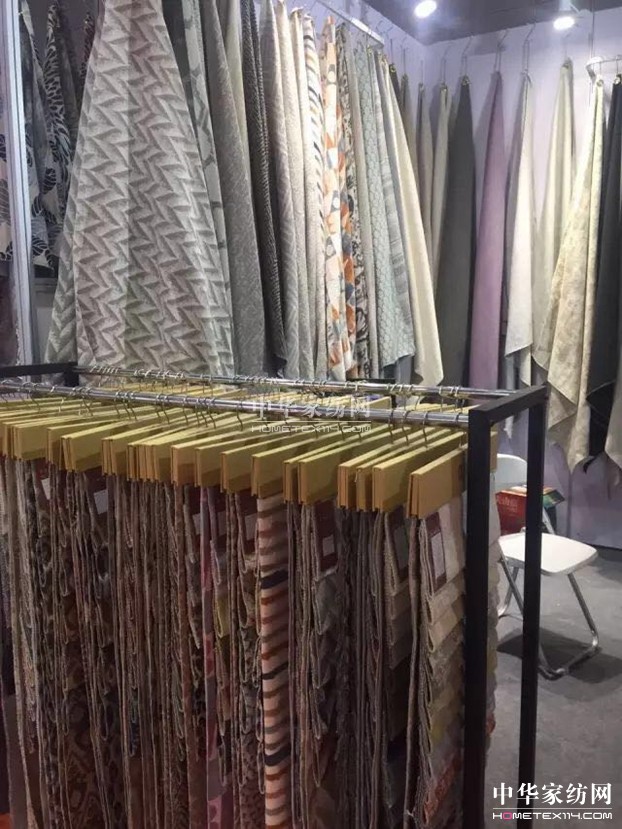 ܛ�b�L(f��ng)�����OӋʢ�������ܼҾ��������ۼ���ʺ����㹲���Ї��Ҳ���(hu�� )��ʮ�A�Q