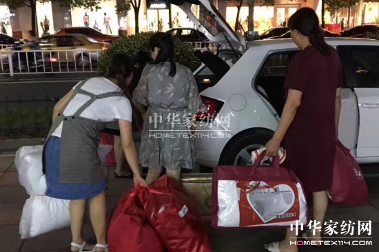 ���R���Ҽ�ُ��Ʒ�A(y��ng)0Ԫ�۰��λ��(d��ng)���M(j��n)����