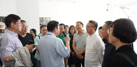 �O�����ʈF����ӡ�ᮔ����I(y��)��չ�����H�������A(y��ng)֮·