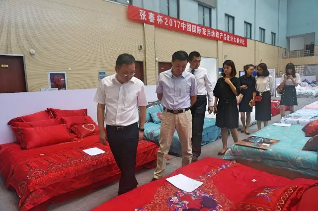 �Ҹ�������ζϯ����ͨ������������300���Ҽ��a(ch��n)Ʒ��Ů�����