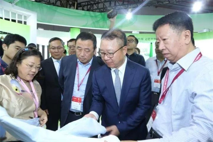 ���@��������L(f��ng)�����м�(li��n)���＾(li��n)չ���_(k��i)Ļ