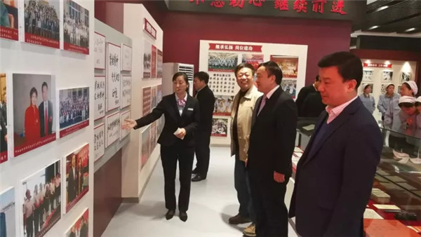 ��P��ģ�������w��(m��ng)�Ҽo���^���м�(li��n)���衰��(��i)�����x�������ء�