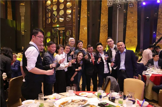 ��׌���J�ɞ����F���ڶ��û��۰Ĵ󞳅^�ҾӼ��bI(y��)�I(l��ng)����(hu�� )�ɹ����_(k��i)