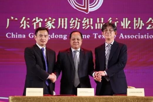 ���_(k��i)�ń�(chu��ng  )�¹������A(y��ng)��2018���ڇ��H�Ҽ��Ҿ�չ��������ȺӢ�C��