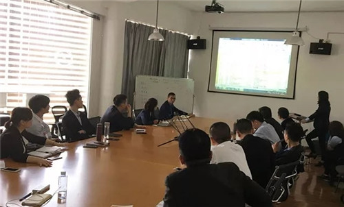 �Pʢ��(h��)��F�����(d��ng)�O���澳���ƵZͬ����