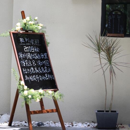 ����Ȼ���ؾ�����������һ��(ch��ng)���ӵİl(f��)����(hu�� )