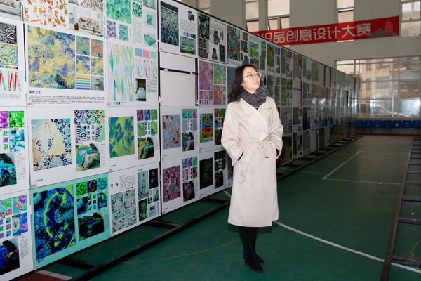 ��ɽz�I�����������Ї��z�I���ü���Ʒ��(chu��ng  )���OӋ��ِ�A�M(m��n)��Ļ��