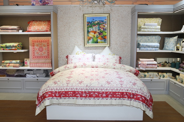 ���������|�����W(xu��)�����칤ˇ�͹żҼ��������u��ӛ����&�����ס�ϵ�аl(f��)����(hu�� )��Cieltown�Ġ�С�2022�ﶬӆ؛��(hu�� )�����u�e��