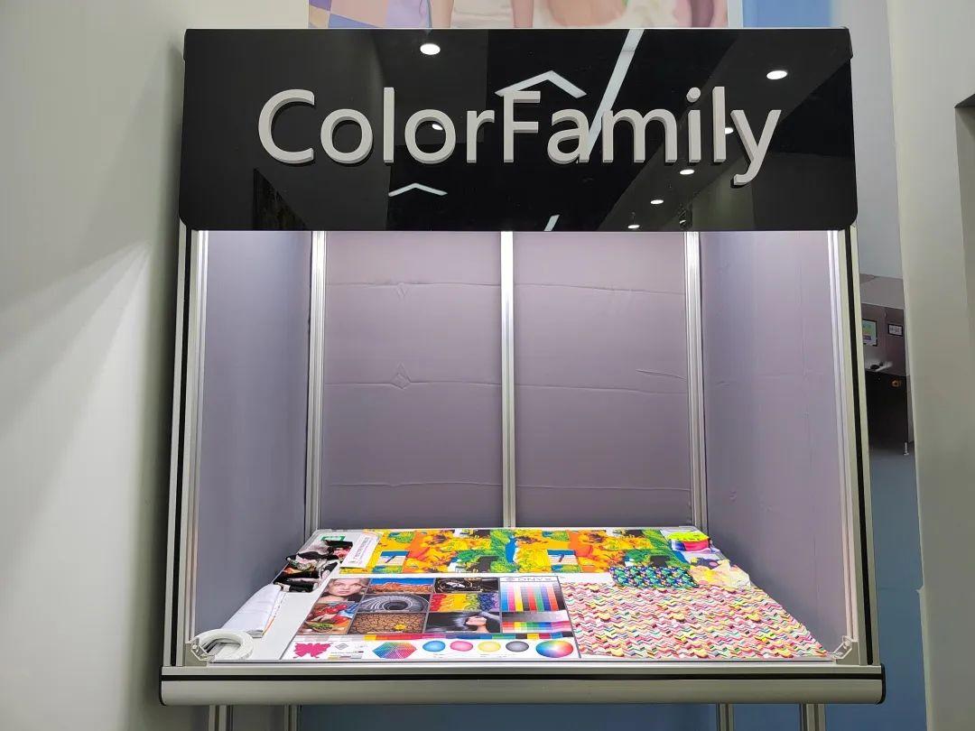 ��ʼ���Ʒ���aӡˇչʾ���ĳɹ���Ļ���F��(ch��ng)�l(f��)������ذ���Ʒ